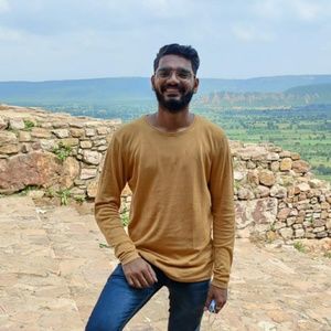 Meet your Posher, Abhishek